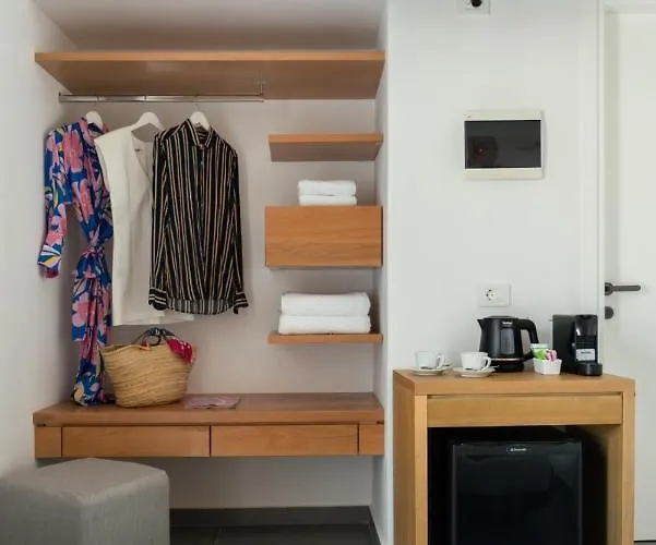 Silver 3* Grikos Bay (Patmos)